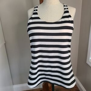 Athleta Optimism Tank with built-in bra
